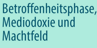 Publication "Mediodoxie" Text on a turquoise background with the inscription: “Phase of concern, mediodoxia, and power field—reconstruction of anti-Semitic and anti-Muslim racist experiences.” The design uses clear, high-contrast fonts in dark blue and white.